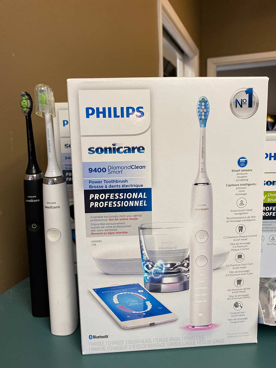 Phillips Sonicare Electric Toothbrush - White and Black